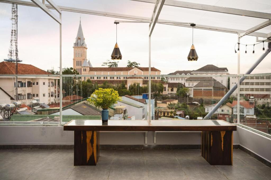 Yukkuri Boutique Hotel Dalat Екстериор снимка